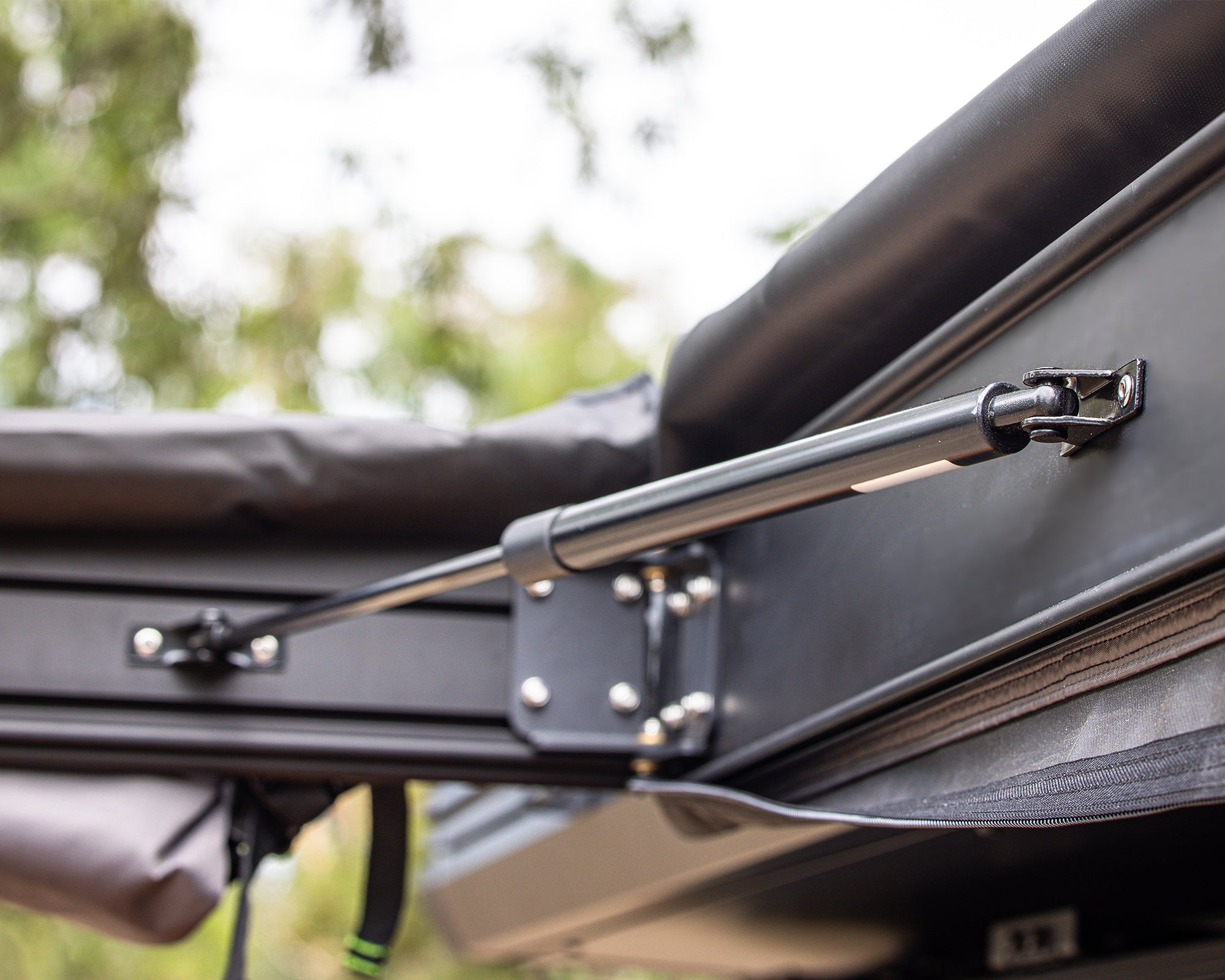 90° Instant Awning (2m x 2m) view 3
